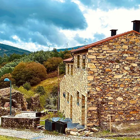 Em Xisto - Casas De Montanha - Casa Xisto Nascente Holiday home *